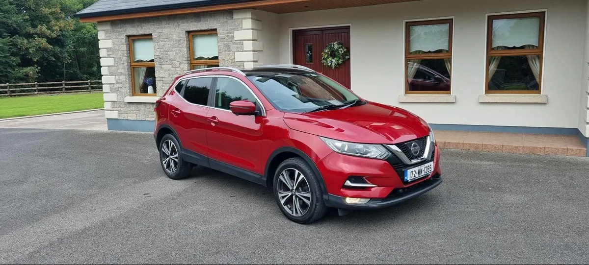 172 Nissan Qashqai 1.5 DCi N-Connecta - Image 2