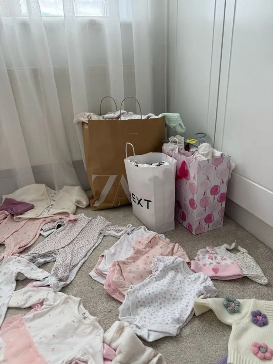 Clothes for girls 0-6 months - Image 3