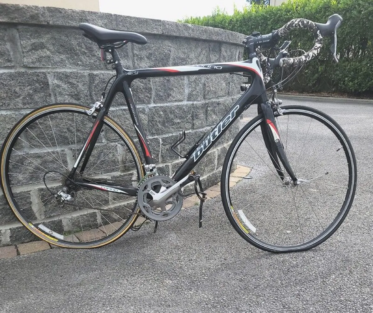 Claud Butler Torino Road Bike 58cm Carbon Forks - Image 1
