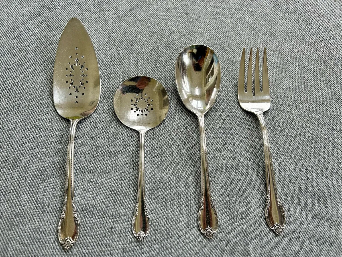 Vintage 1847 Roger’s Bros EPSN serving utensils - Image 1