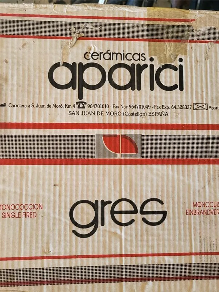 9 Boxes of Aparici Floor/Wall Tiles - Image 3