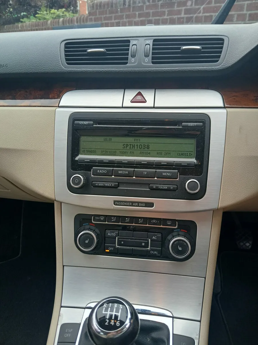 Car - Image 3