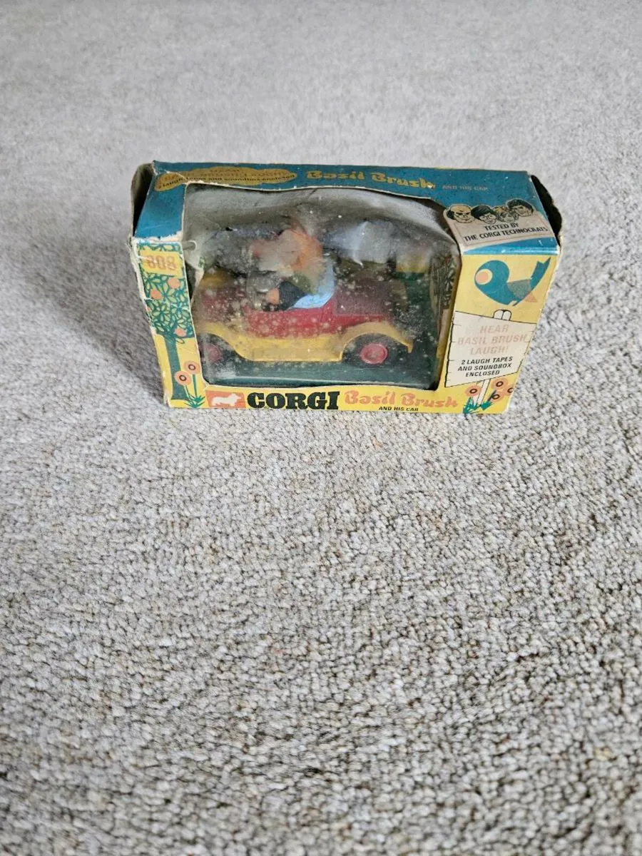 Corgi 1970's Basil Brush Car - Image 1