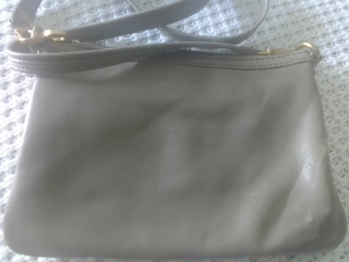VINTAGE MARC JACOBS LEATHER CROSSBODY BAG - Image 3