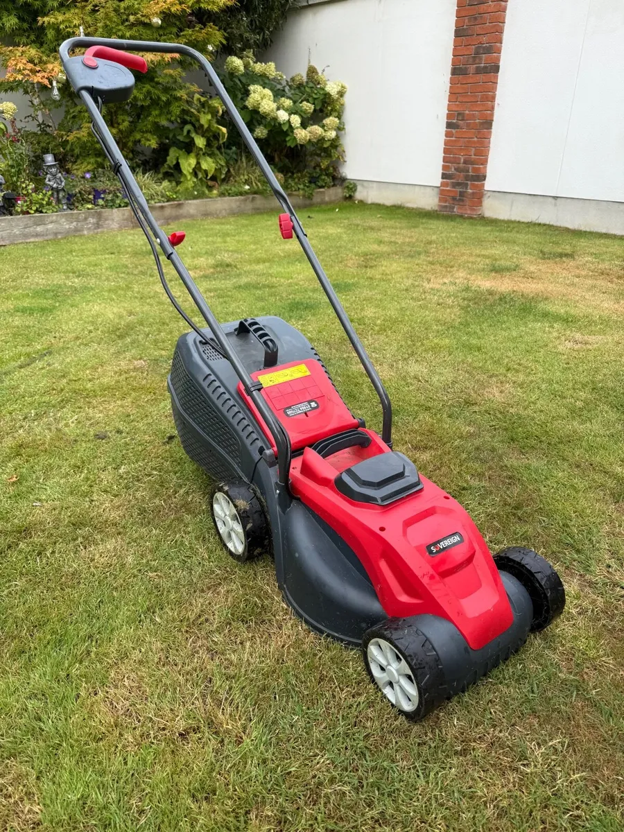 Lawnmower