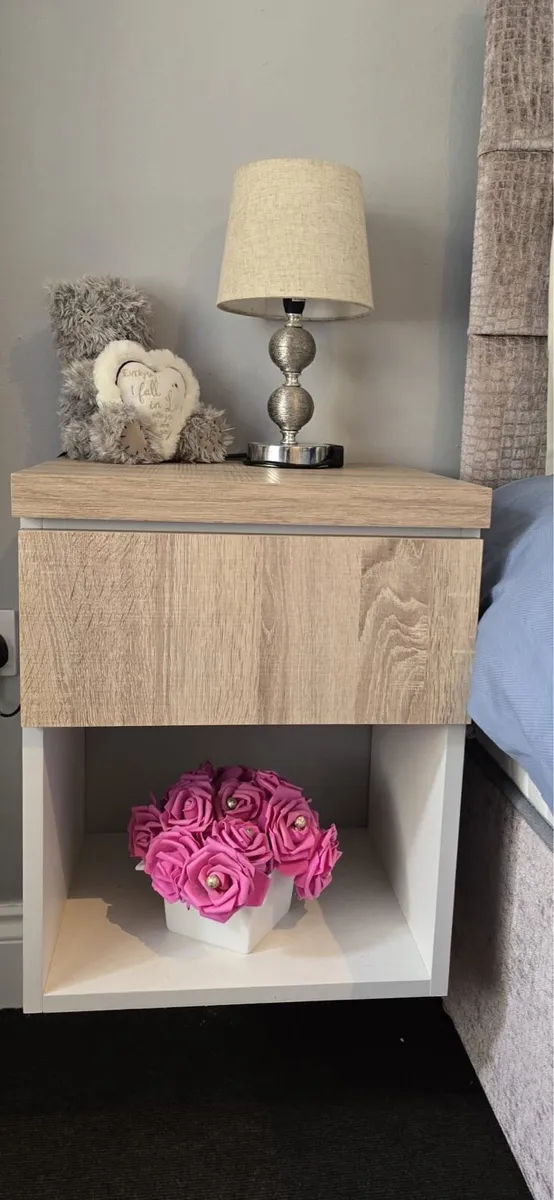 Bedside lockers - Image 2