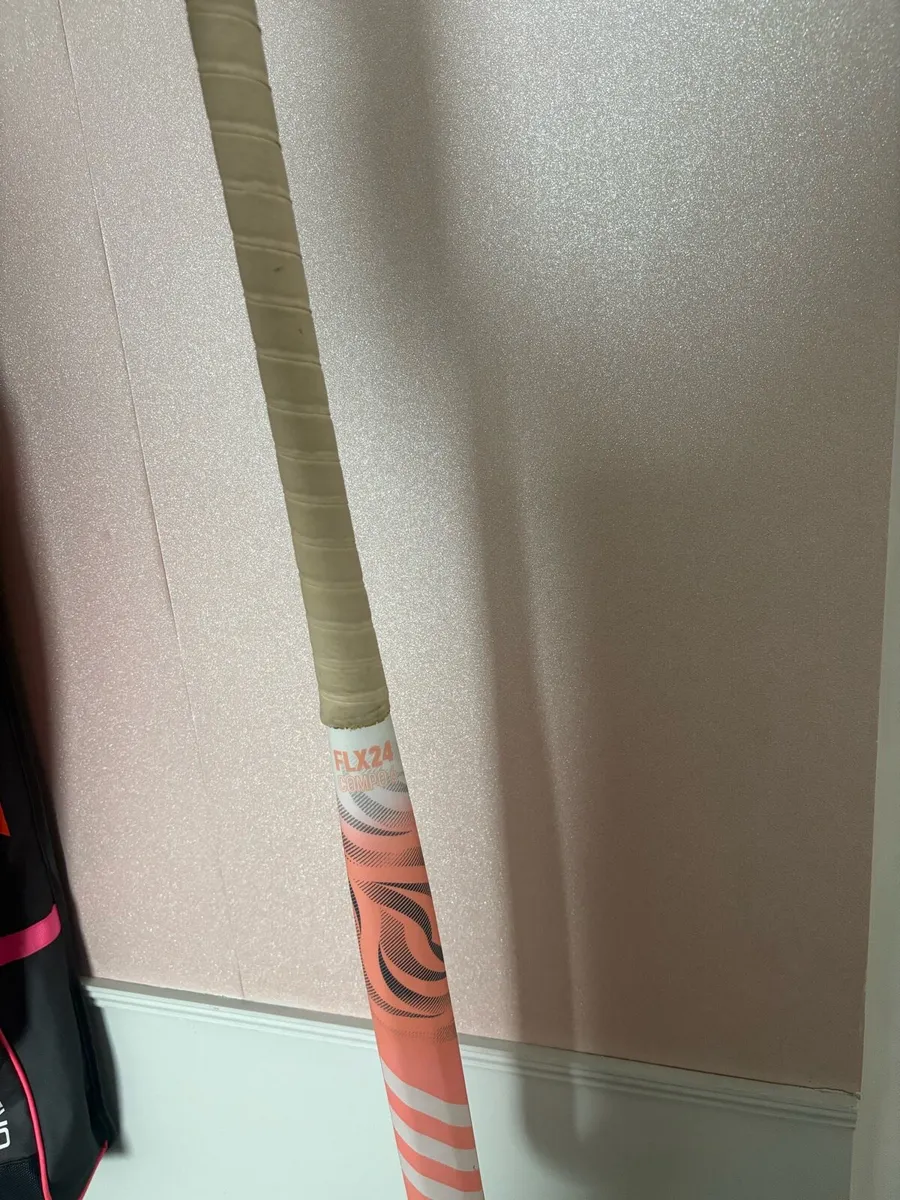 Adidas fIx24 compo 4 hockey stick and bag by grays - Image 1