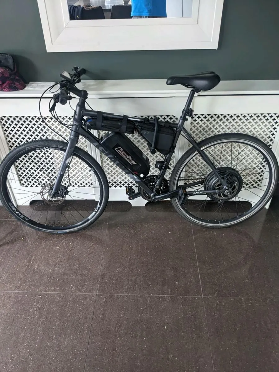 Hybrid E-Bike - Image 1