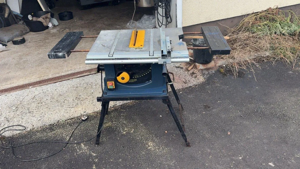 Table Saw - Image 2