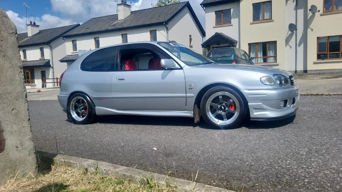 Toyota Corolla E11 2001 - Image 3