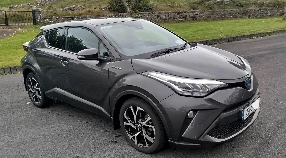 Toyota C-HR 1.8 Hybrid Sport - Image 1