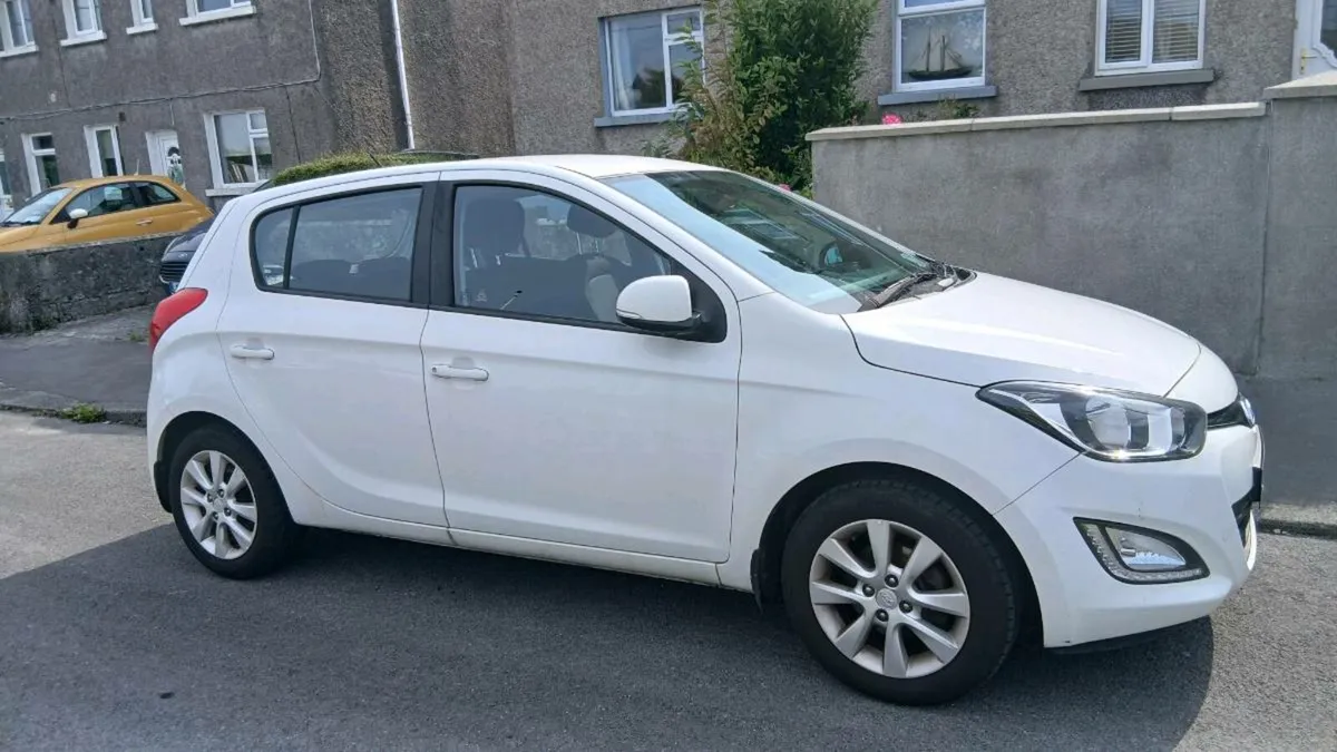 Hyundai I 20 - Image 4