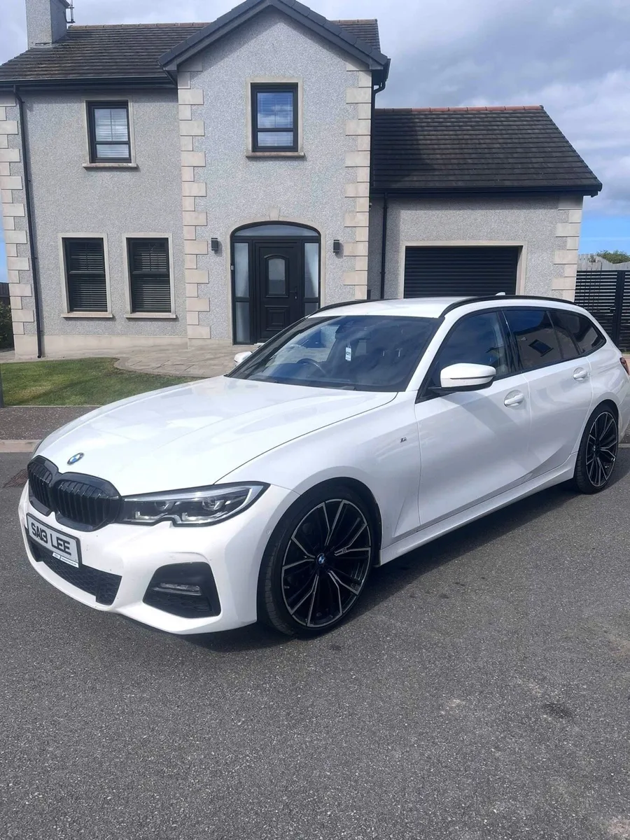 2021 BMW 318D M Sport Hybrid Auto Estate - Image 1