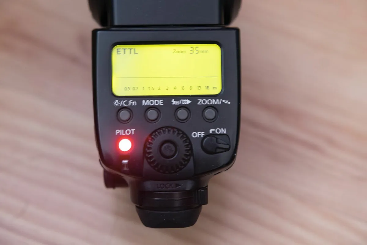 Canon 580ex Mkii Flash - PLEASE READ - Image 1