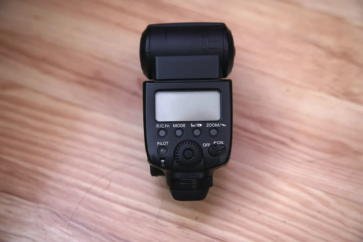 Canon 580ex Mkii Flash - PLEASE READ - Image 2
