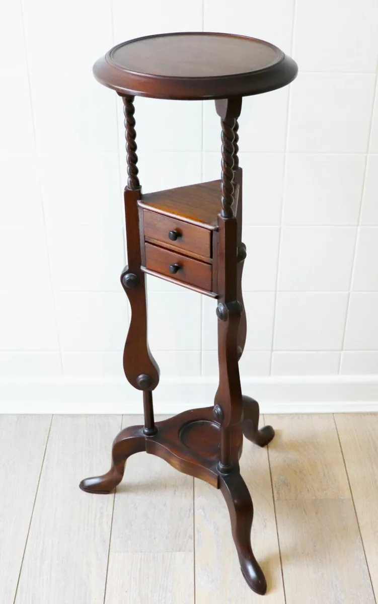 Mahogany Plant Holder - Image 1
