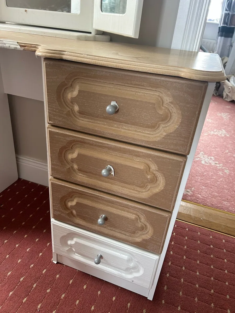 Dressing Table and Mirror - Image 3