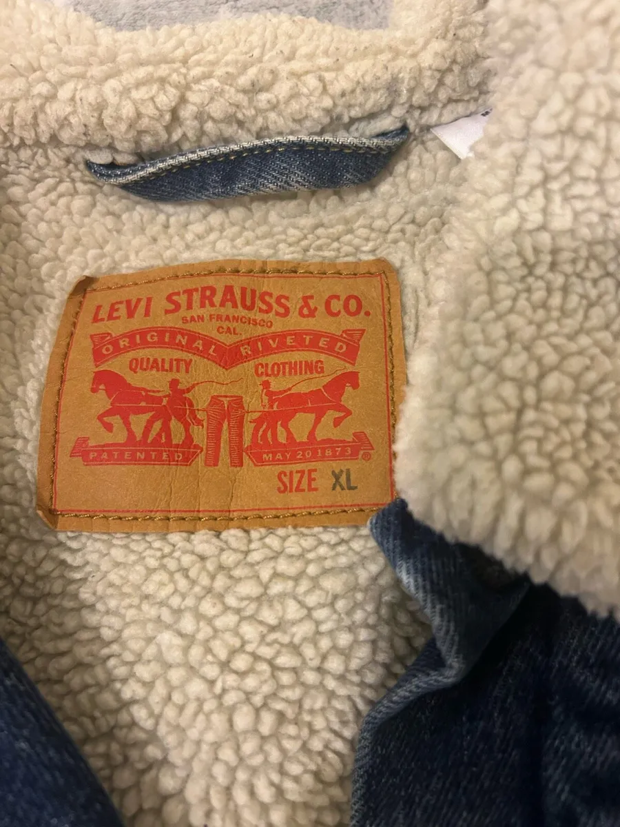 Levi’s denim jacket - Image 2