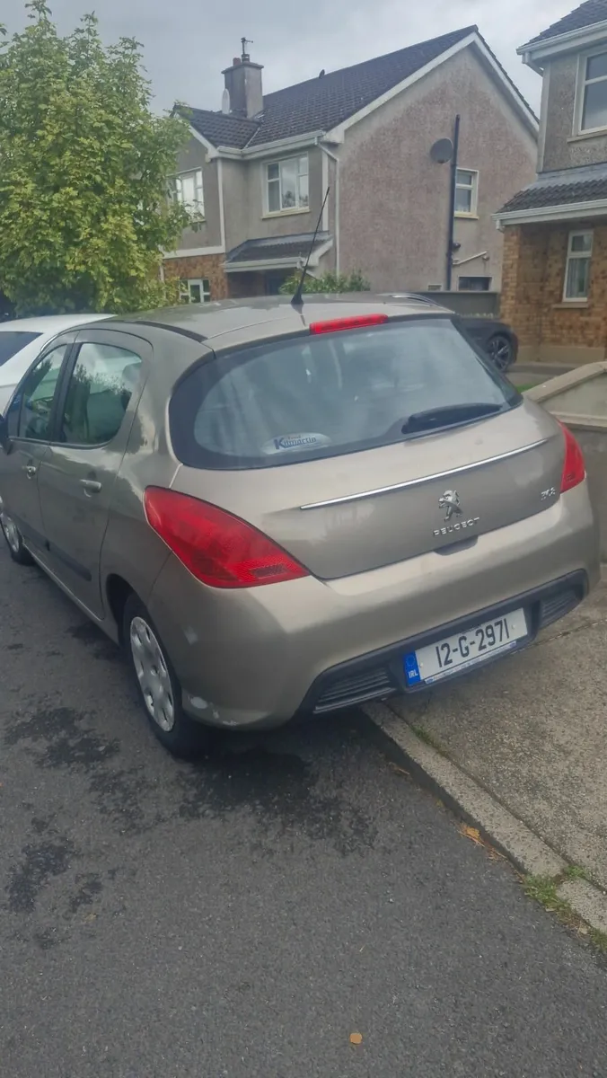 Peugeot 308 2012 - Image 1