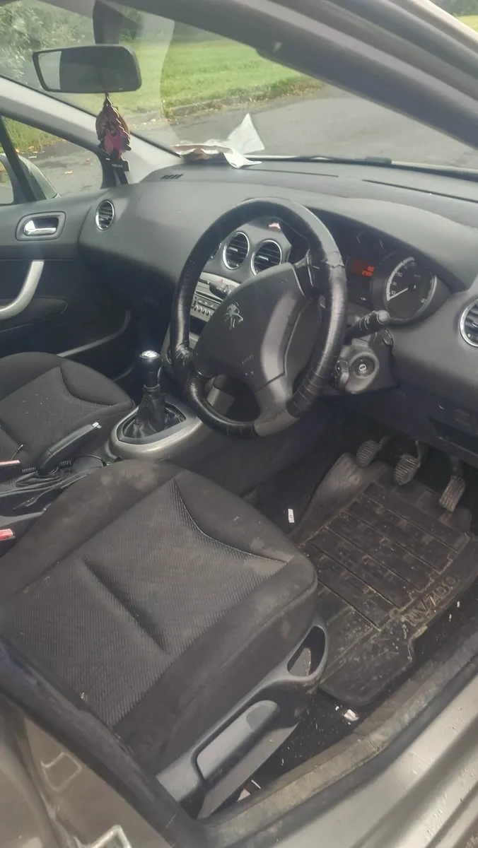 Peugeot 308 2012 - Image 3