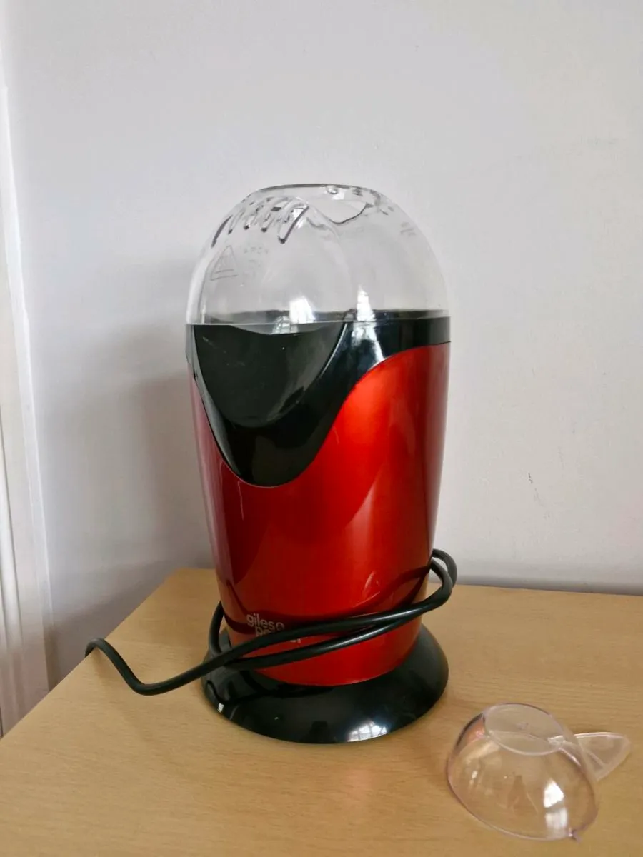 Popcorn maker