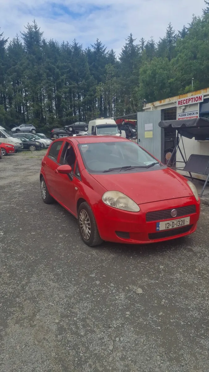 Fiat Punto 2012 - Image 1