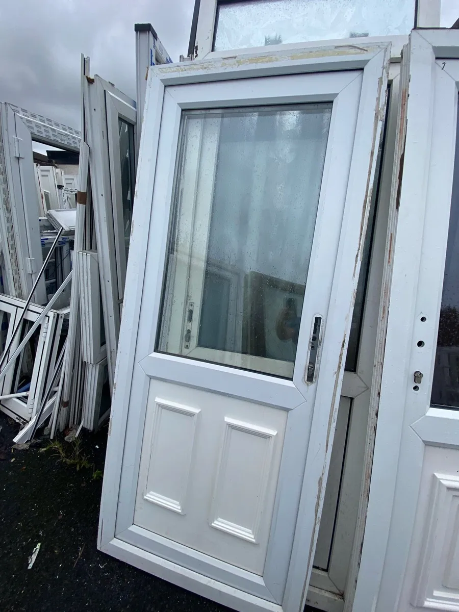 PVC door - Image 4