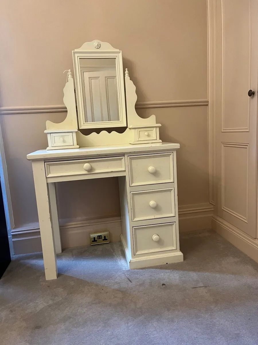 French style dressing table  for bed room - Image 4