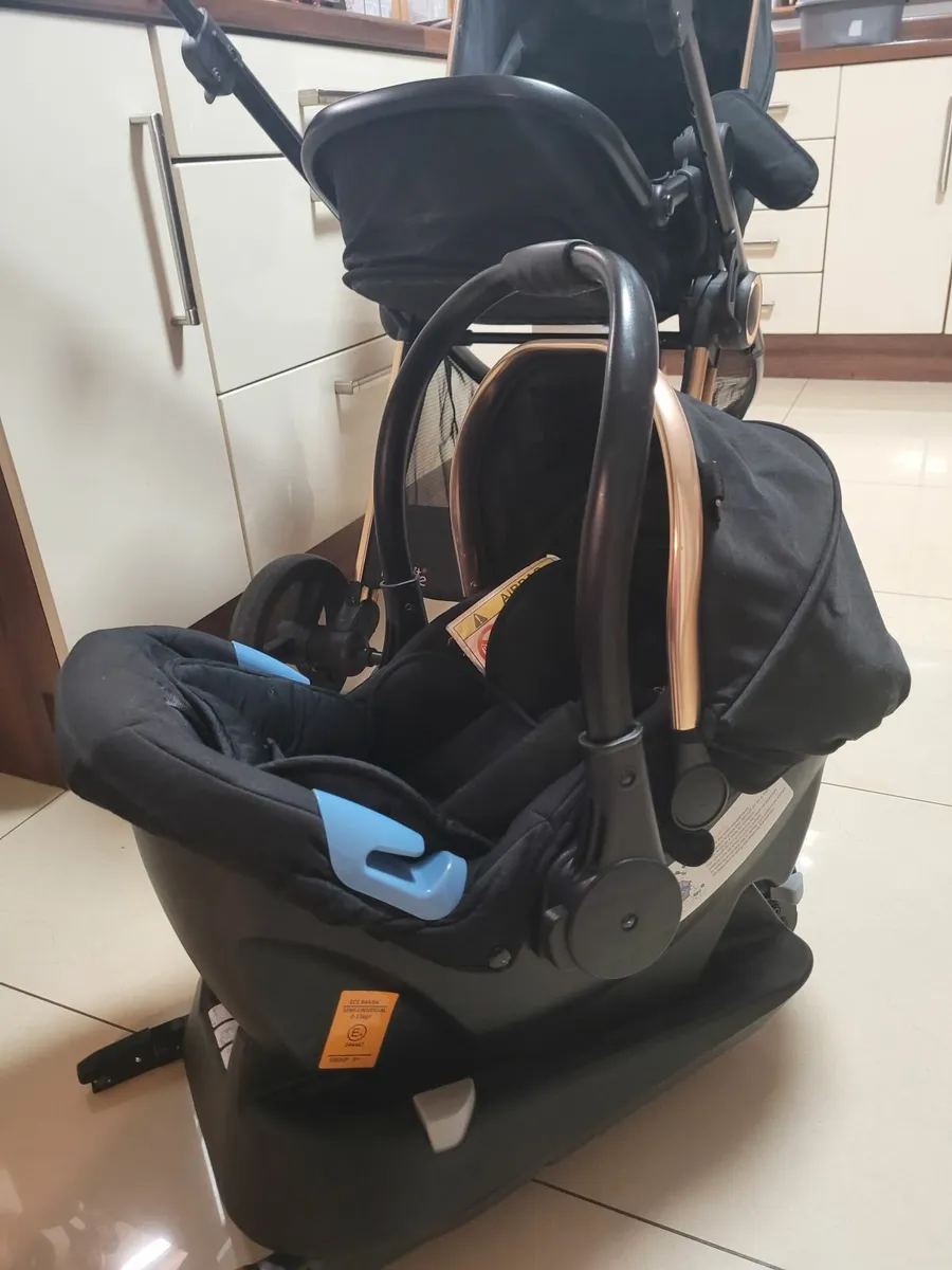 Baby travel system - Image 2