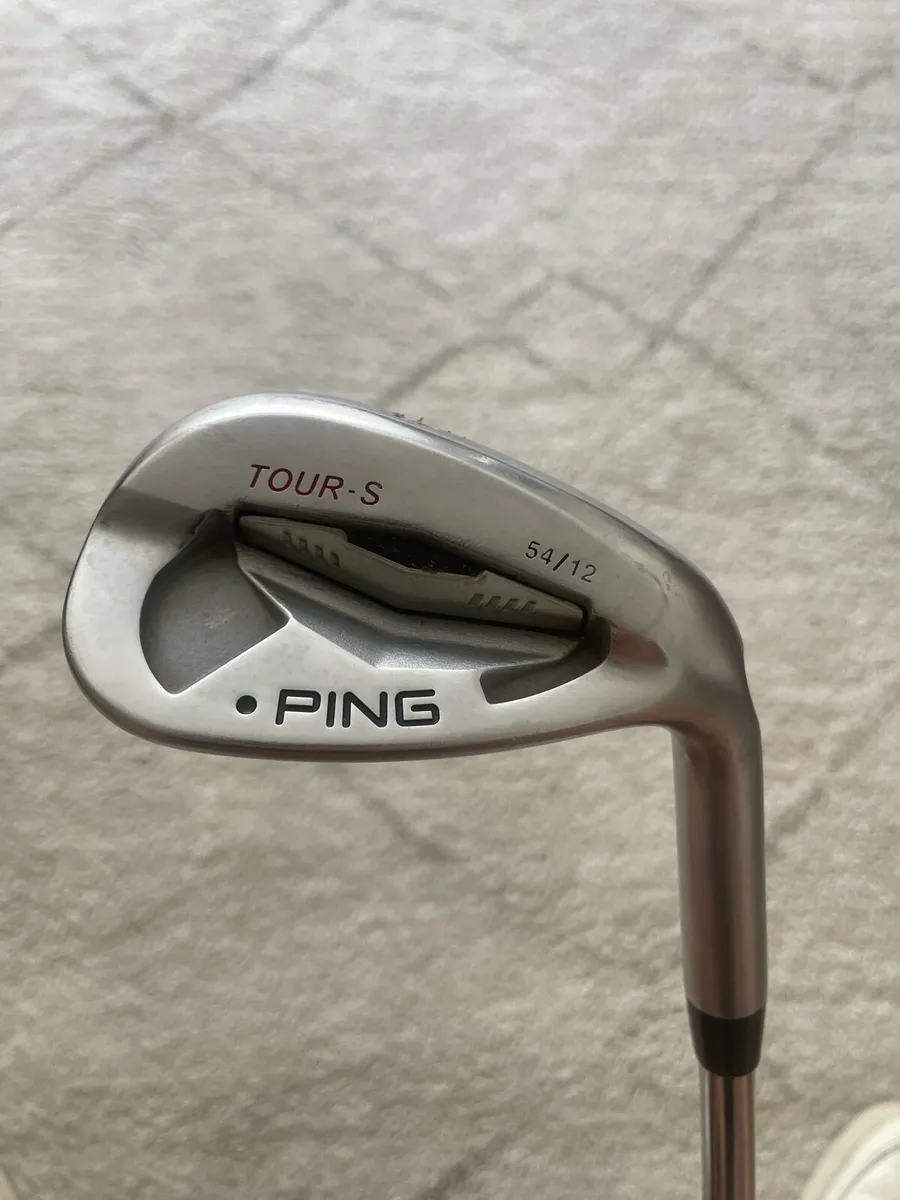 Ping 54 degree wedge - Image 1