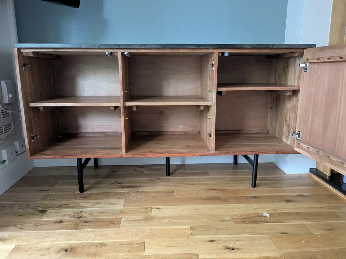 Living room unit - Image 3