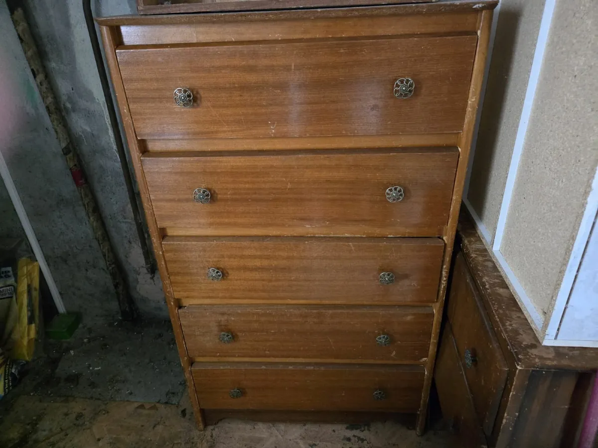 5-drawers chest