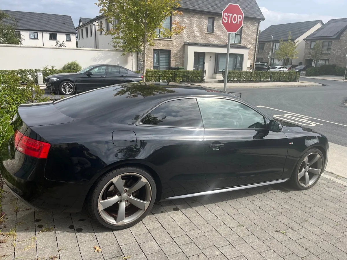 Audi A5 2012 - Image 2
