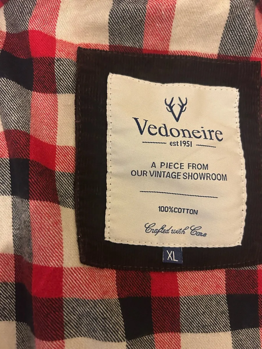 Vedoneire wax jacket - Image 2