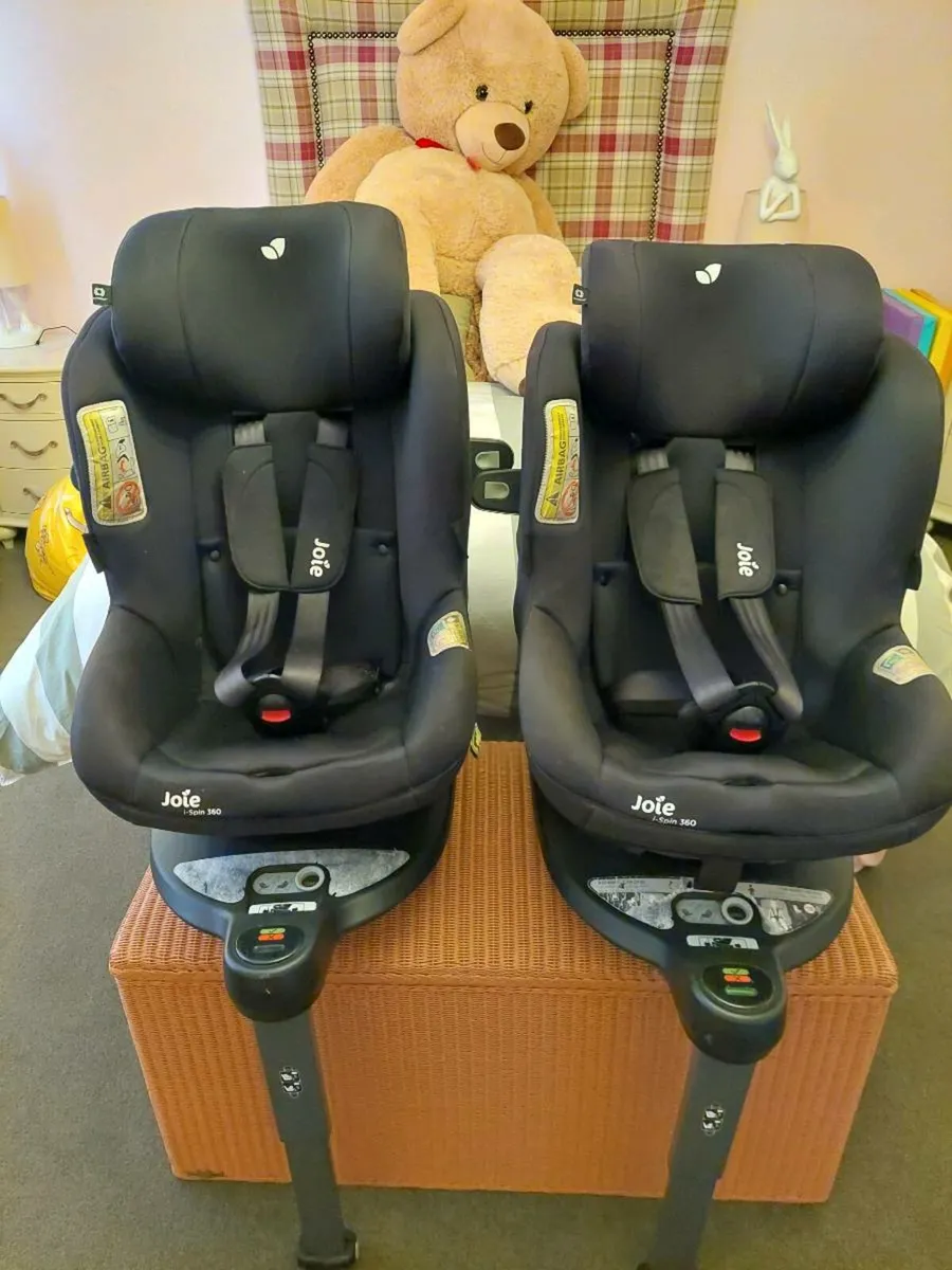2 Jole spin 360 Car Seats - Image 1