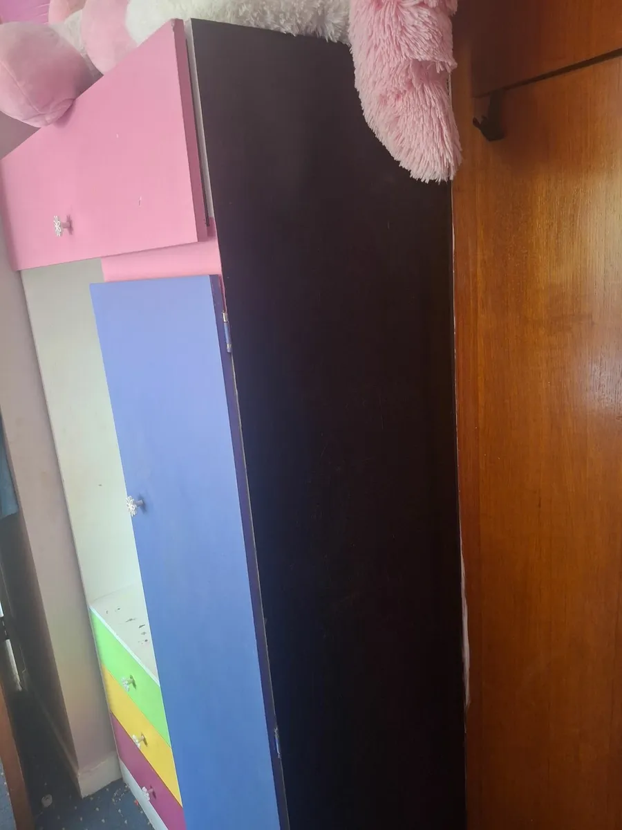 Kids wardrobe - Image 3