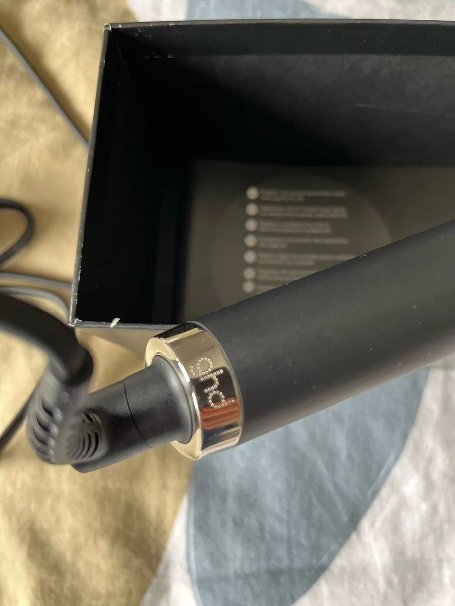 GHD Rise hair styling brush - Image 2