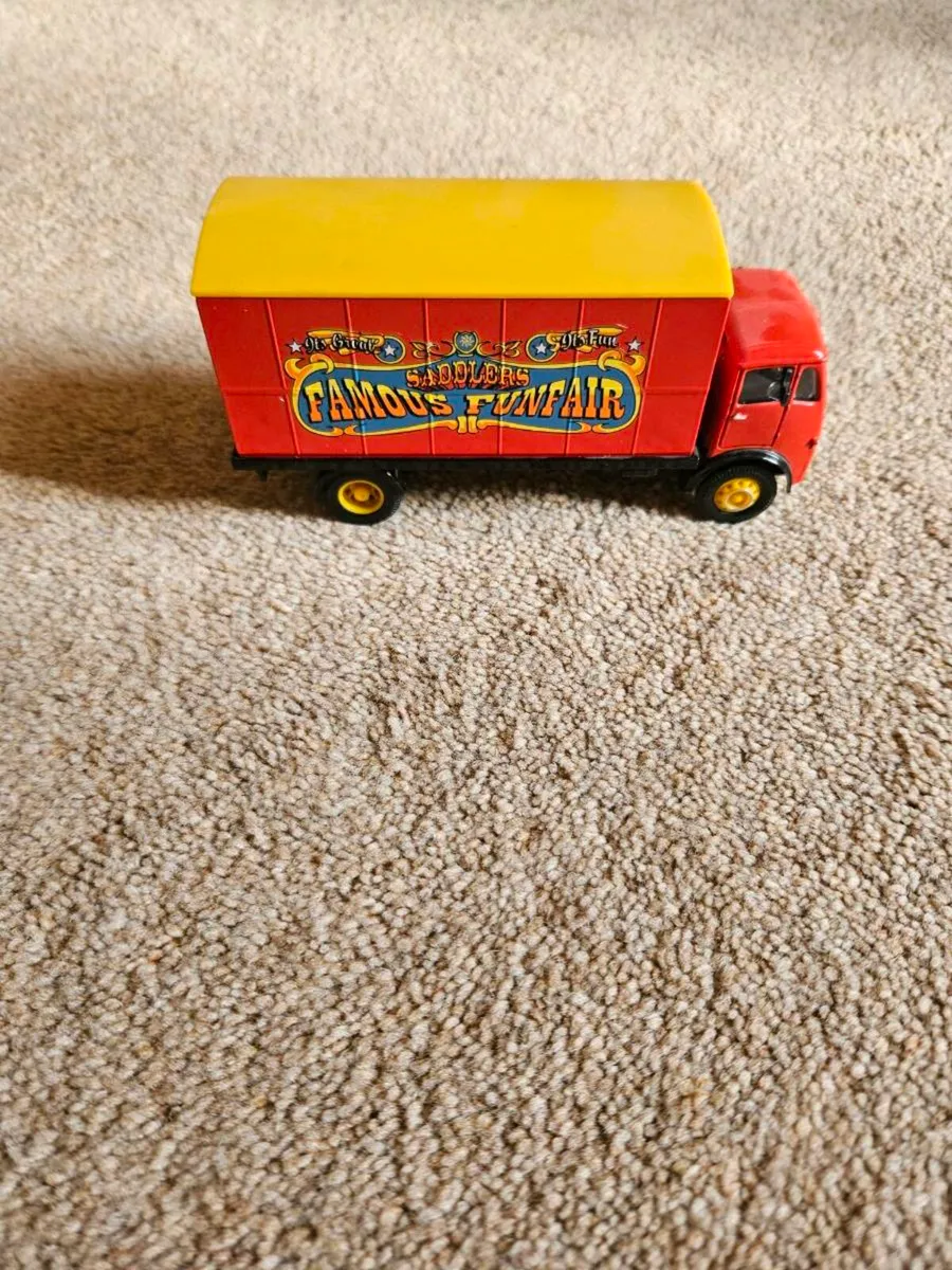 Corgi Circus Fair Ground Showmans Range 1.50 - Image 3