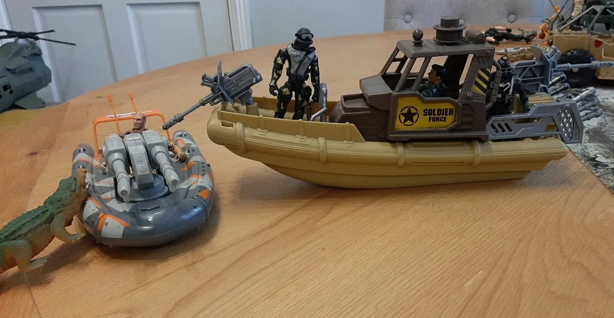 Soldier Force, jurassic world toys and figures - Image 3