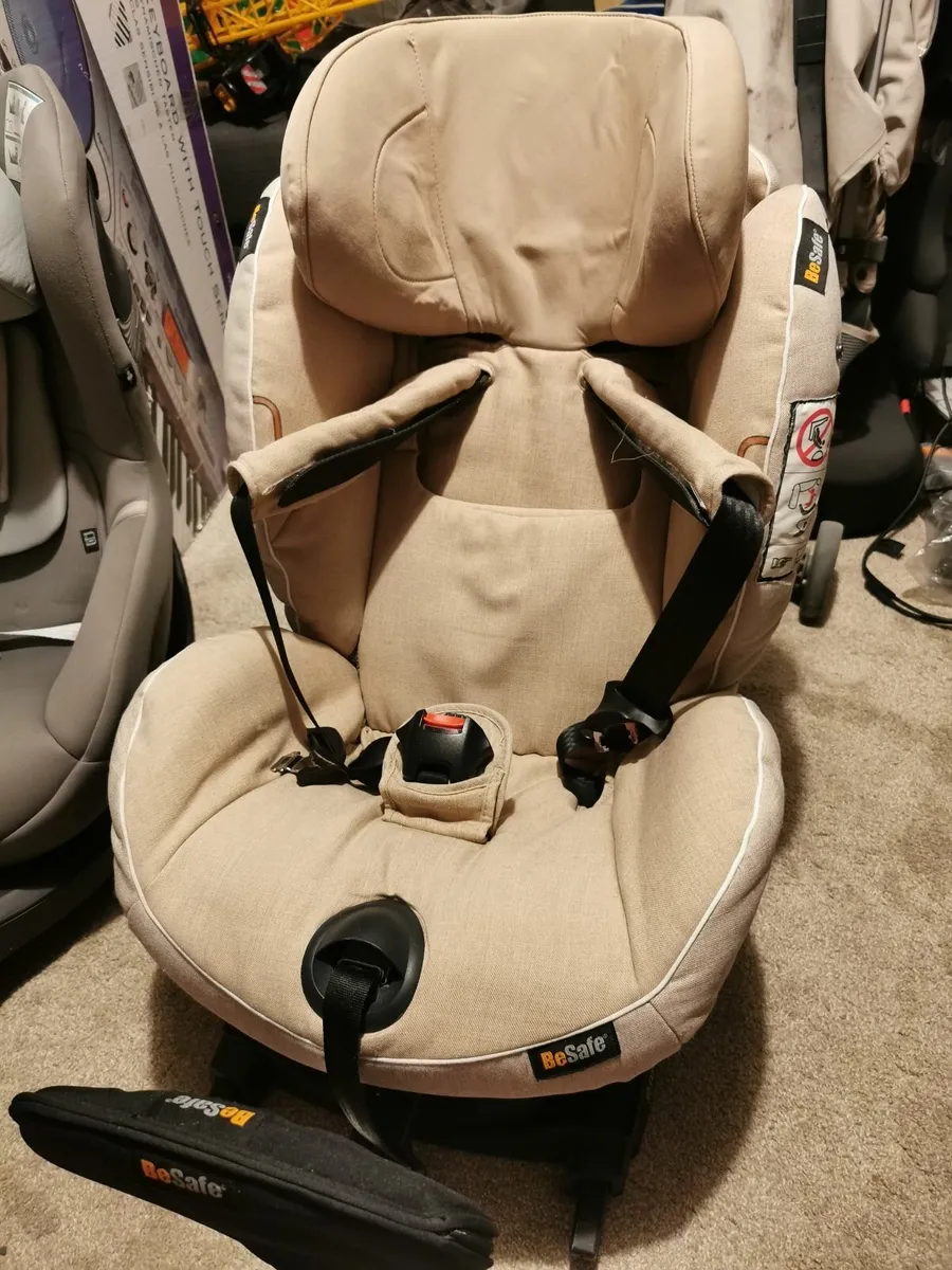 Child car seat BeSafe iZi Combi X4 ISOfix - Image 1
