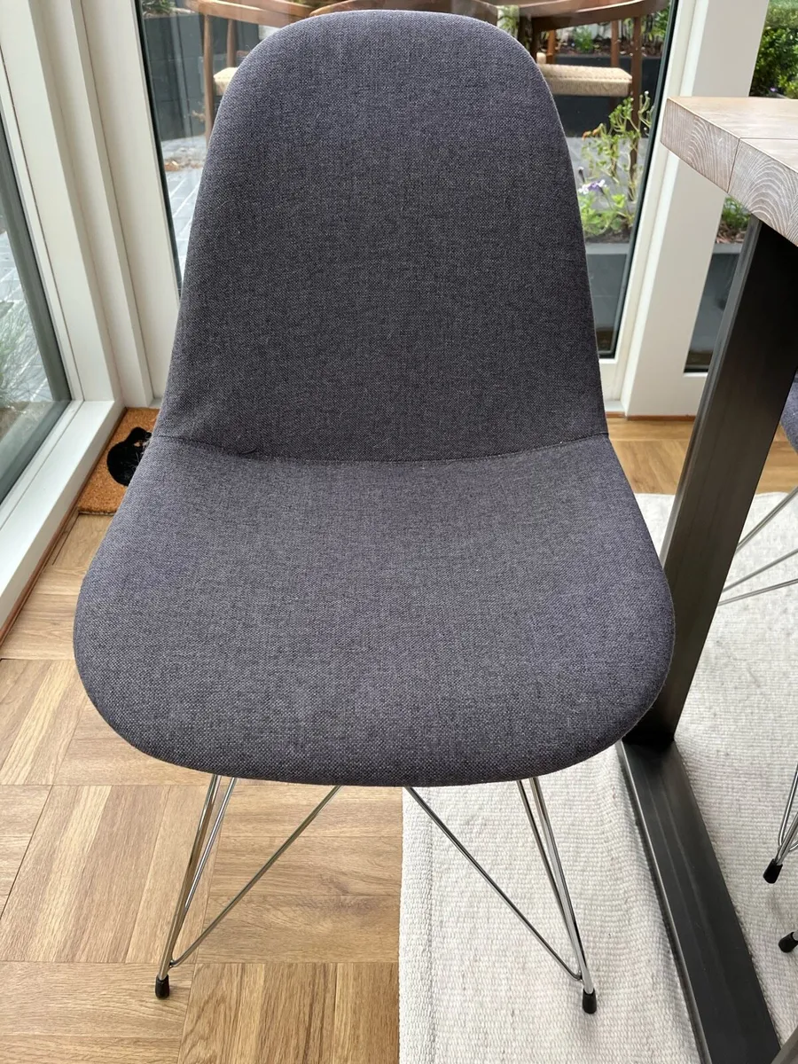 Dining room chairs x 7 - Image 2