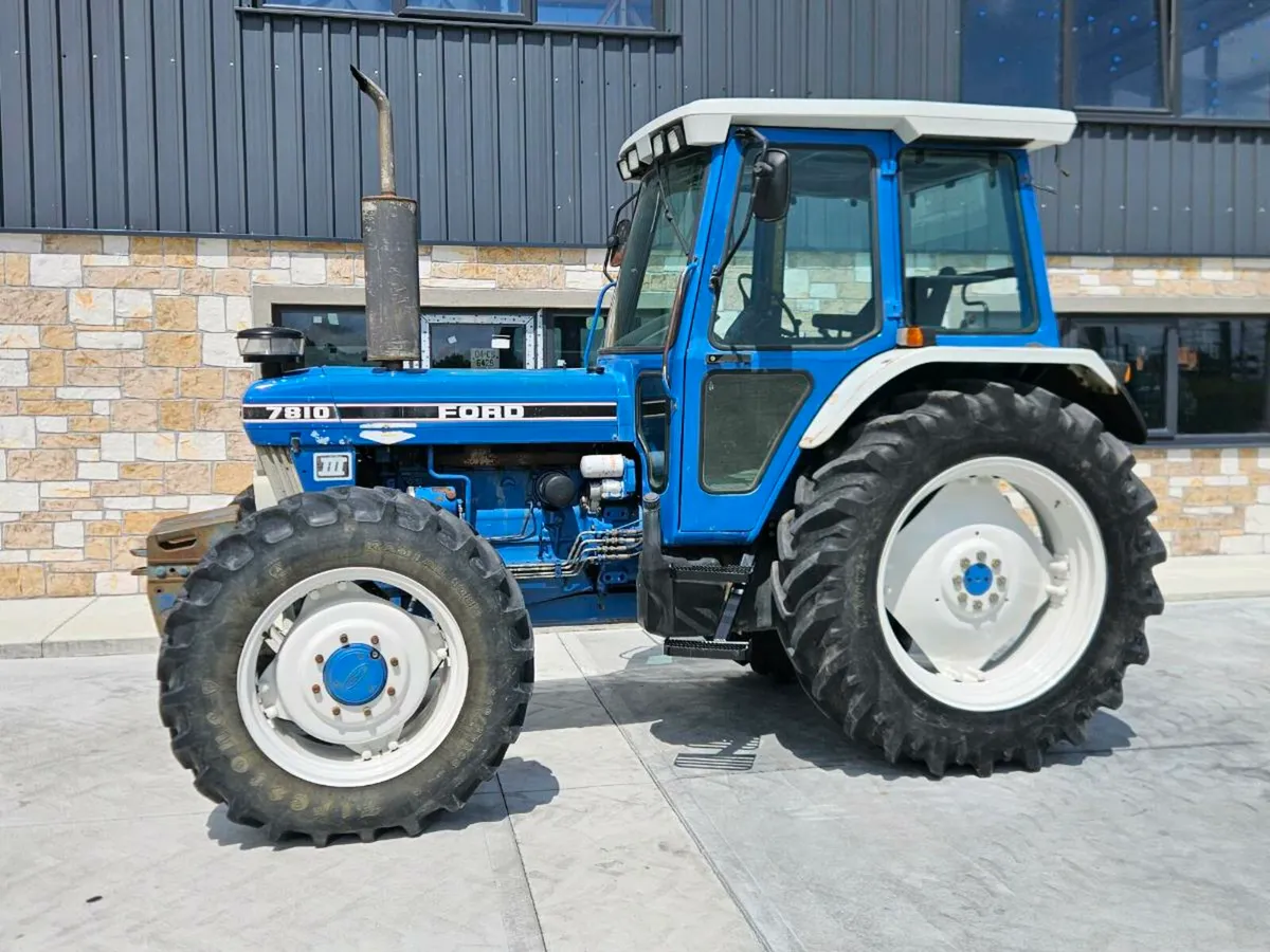 Ford 7810 series 3 low hours - Image 2