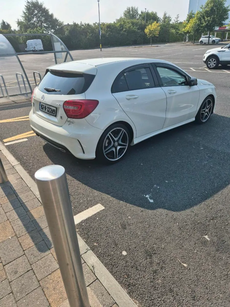 Mercedes Benz A180 Diesel 2015 - Image 3