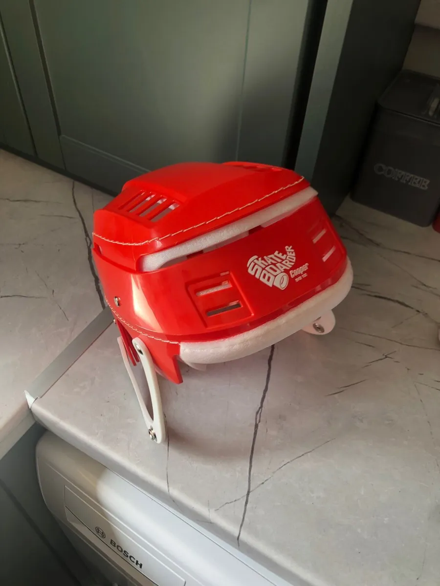 gola helmet - Image 1