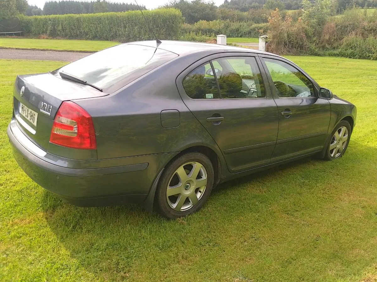 09 Skoda Octavia Elegance 1.9 Diesel - Image 4