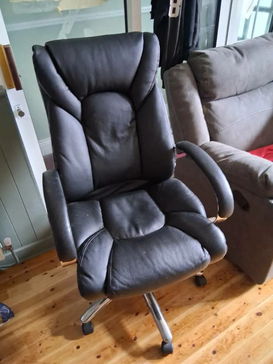 Office chair - Image 4