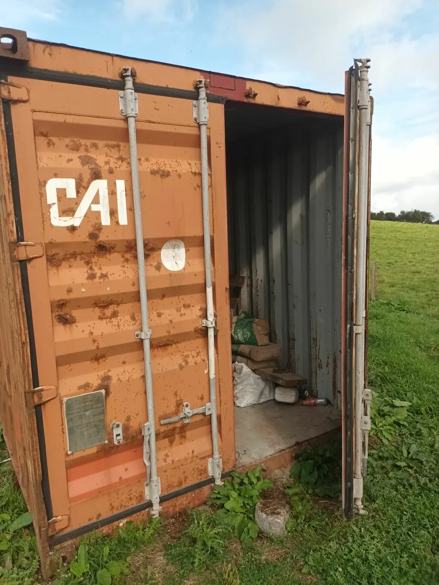 Shipping container - Image 2