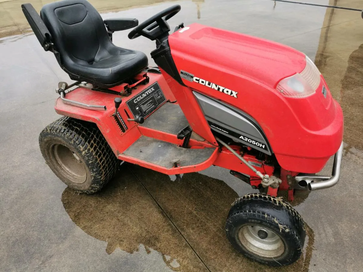 Countax a2050 ride on mower - Image 2