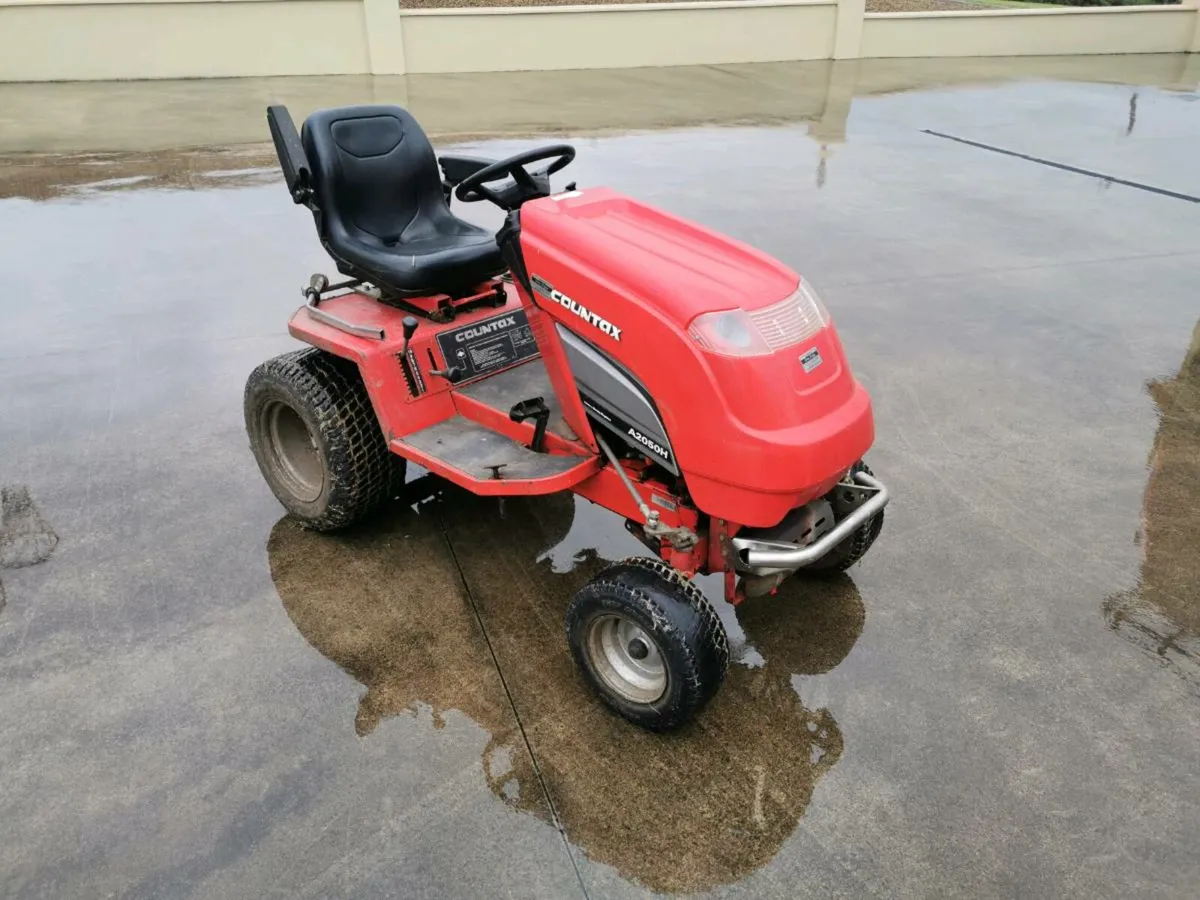 Countax a2050 ride on mower - Image 3
