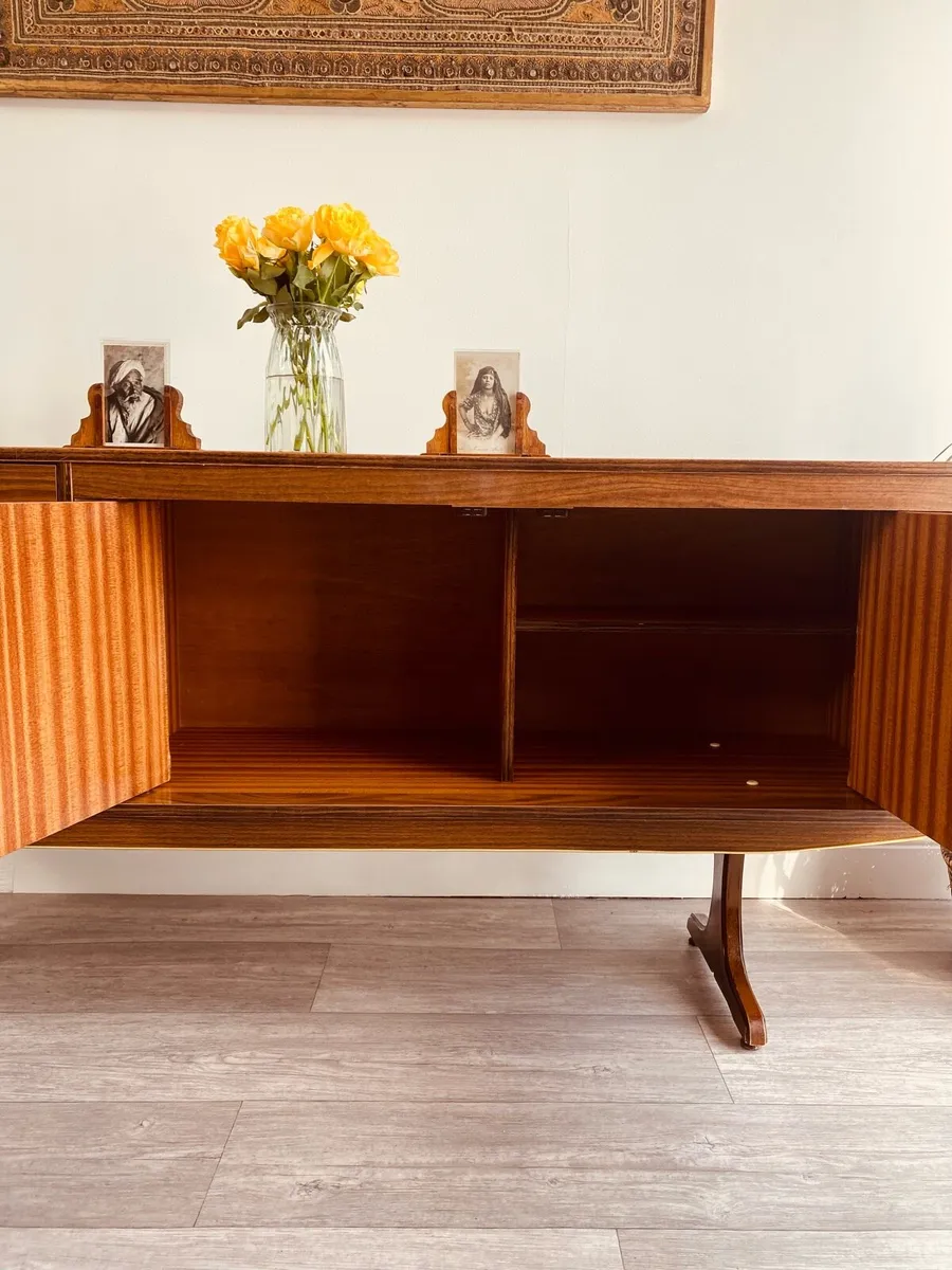 Mid Century Sideboard Drinks Cabinet - Image 4